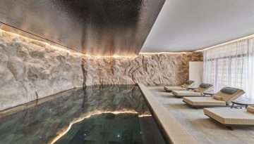 Rock Spa: &Tau;&omicron; &pi;&iota;&omicron; &epsilon;&nu;&tau;&upsilon;&pi;&omega;&sigma;&iota;&alpha;&kappa;ό wellness retreat &sigma;&tau;&omicron; Fouquet&rsquo;s Mykonos