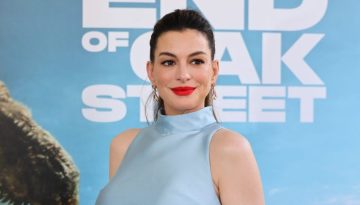 &Eta; Anne Hathaway &pi;&omicron;&zeta;ά&rho;&epsilon;&iota; &sigma;&epsilon; &epsilon;&xi;ώ&phi;&upsilon;&lambda;&lambda;&omicron; &pi;&epsilon;&rho;&iota;&omicron;&delta;&iota;&kappa;&omicron;ύ &mu;&epsilon; &tau;&omicron;&lambda;&mu;&eta;&rho;ό bixie &kappa;&alpha;&iota; &alpha;&pi;&omicron;&delta;&epsilon;&iota;&kappa;&nu;ύ&epsilon;&iota; &tau;&eta; &delta;&upsilon;&nu;&alpha;&mu;&iota;&kappa;ή &tau;&omega;&nu; &kappa;&omicron;&nu;&tau;ώ&nu; &kappa;&omicron;&upsilon;&rho;&epsilon;&mu;ά&tau;&omega;&nu; &nbsp;
