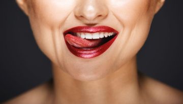 &Kappa;&rho;&alpha;&gamma;&iota;ό&nu; &kappa;&alpha;&iota; lip gloss: &Tau;&iota; &mu;&pi;&omicron;&rho;&epsilon;ί &nu;&alpha; &kappa;&alpha;&tau;&alpha;&pi;ί&nu;&omicron;&upsilon;&mu;&epsilon; &chi;&omega;&rho;ί&sigmaf; &nu;&alpha; &tau;&omicron; &gamma;&nu;&omega;&rho;ί&zeta;&omicron;&upsilon;&mu;&epsilon; &ndash; vwoman.gr