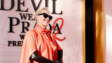 &Tau;&alpha; iconic &kappa;&omicron;&mu;&mu;ά&tau;&iota;&alpha; &tau;&omicron;&upsilon; &laquo;The Devil Wears Prada 2&raquo; &beta;&gamma;&alpha;ί&nu;&omicron;&upsilon;&nu; &sigma;&epsilon; &delta;&eta;&mu;&omicron;&pi;&rho;&alpha;&sigma;ί&alpha; &ndash; vwoman.gr