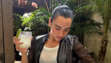 Dot nails: &Eta; Dua Lipa &upsilon;&iota;&omicron;&theta;έ&tau;&eta;&sigma;&epsilon; &tau;&eta;&nu; &tau;ά&sigma;&eta; &mu;&epsilon; &delta;ύ&omicron; &upsilon;&pi;έ&rho;&omicron;&chi;&omicron;&upsilon;&sigmaf; &delta;&iota;&alpha;&phi;&omicron;&rho;&epsilon;&tau;&iota;&kappa;&omicron;ύ&sigmaf; &tau;&rho;ό&pi;&omicron;&upsilon;&sigmaf;