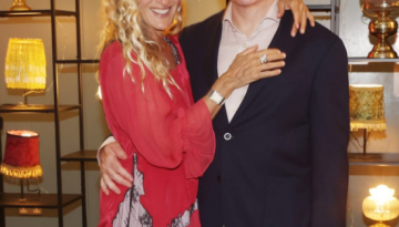 Sarah Jessica Parker: &Mu;&epsilon; &iota;&rho;&lambda;&alpha;&nu;&delta;&iota;&kappa;ή fashion &upsilon;&pi;&omicron;&gamma;&rho;&alpha;&phi;ή &sigma;&tau;&omicron; &pi;&lambda;&epsilon;&upsilon;&rho;ό &tau;&omicron;&upsilon; Matthew Broderick &ndash; Marie Claire
