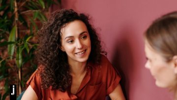 6 &sigma;&eta;&mu;ά&delta;&iota;&alpha; ό&tau;&iota; &omicron;&iota; ά&nu;&theta;&rho;&omega;&pi;&omicron;&iota; &gamma;ύ&rho;&omega; &sigma;&omicron;&upsilon; &sigma;&epsilon; &sigma;έ&beta;&omicron;&nu;&tau;&alpha;&iota; &pi;&rho;&alpha;&gamma;&mu;&alpha;&tau;&iota;&kappa;ά