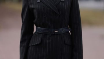 &Pi;ώ&sigmaf; &nu;&alpha; &beta;ά&lambda;&epsilon;&iota;&sigmaf; &zeta;ώ&nu;&eta; &sigma;&epsilon; έ&nu;&alpha; outfit &kappa;&alpha;&iota; &nu;&alpha; &delta;&epsilon;ί&chi;&nu;&epsilon;&iota; &pi;&rho;&alpha;&gamma;&mu;&alpha;&tau;&iota;&kappa;ά &pi;&iota;&omicron; &kappa;&omicron;&mu;&psi;ό &ndash; vwoman.gr