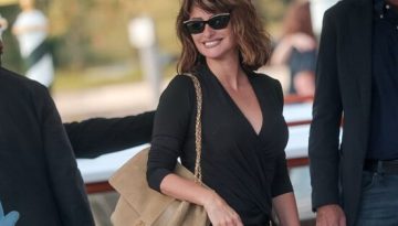 &Eta; Pen&eacute;lope Cruz έ&phi;&tau;&alpha;&sigma;&epsilon; &sigma;&tau;&eta; &Beta;&epsilon;&nu;&epsilon;&tau;ί&alpha; &mu;&epsilon; &mu;&alpha;ύ&rho;&omicron; &kappa;&rho;&omicron;&upsilon;&alpha;&zeta;έ &phi;ό&rho;&epsilon;&mu;&alpha; &kappa;&alpha;&iota; slingback &gamma;ό&beta;&epsilon;&sigmaf; &ndash; Marie Claire