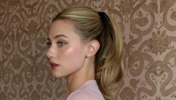 &Tau;&omicron; &rho;&omicron;&mu;&alpha;&nu;&tau;&iota;&kappa;ό, &rho;&epsilon;&tau;&rho;ό &chi;&tau;έ&nu;&iota;&sigma;&mu;&alpha; &tau;&eta;&sigmaf; Lili Reinhart &theta;&alpha; &sigma;&epsilon; &tau;&alpha;&xi;&iota;&delta;έ&psi;&epsilon;&iota; &sigma;&epsilon; ά&lambda;&lambda;&eta; &epsilon;&pi;&omicron;&chi;ή