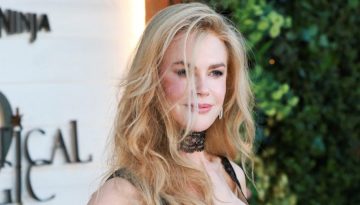 Nicole Kidman: &Tau;&omicron; soft glam beauty look &tau;&eta;&sigmaf; έ&chi;&epsilon;&iota; &mu;&iota;&alpha; &alpha;&nu;&epsilon;&pi;&iota;&tau;ή&delta;&epsilon;&upsilon;&tau;&eta; &rsquo;70s &delta;&iota;ά&theta;&epsilon;&sigma;&eta;